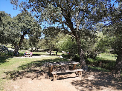 fotografía  ÁREA RECREATIVA LAS COVEZUELAS Reserva natural en Villaluenga del Rosario