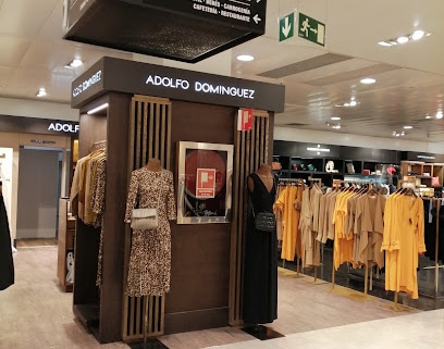Adolfo Dominguez Tienda de accesorios de moda