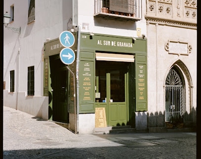 Al Sur de Granada Tienda de vinos