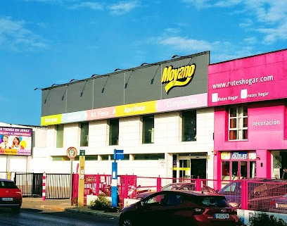 fotografía  Almacenes Moyano Tienda de disfraces en Jerez de la Frontera