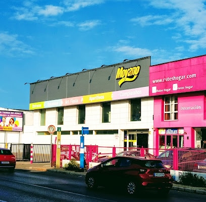 fotografía  Almacenes Moyano Tienda de disfraces en Jerez de la Frontera