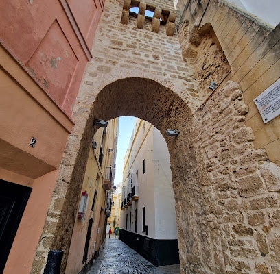 fotografía  Arco de la Rosa Lugar de interés histórico en Cádiz