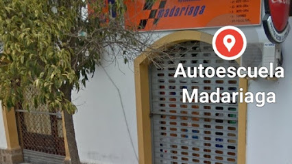 fotografía  Autoescuela Madariaga Autoescuela en San Fernando