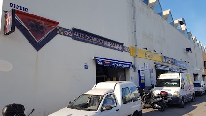 fotografía  Autorecambios Miramar Tienda de piezas de automóvil en Cádiz