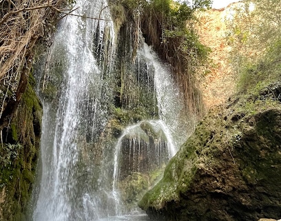 Baños de Urquizar (baño chico) Balneario público