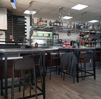 fotografía  Bar Los Cazadores 3 Bar en Chiclana de la Frontera