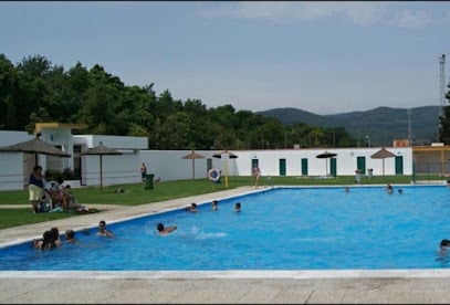 fotografía  Bar restaurante Piscina Municipal De Castellar De La Frontera Piscina en Castellar de la Frontera