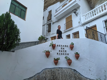 fotografía  Bésame En Este Rincón Museo al aire libre en Setenil de las Bodegas