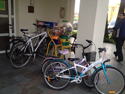 fotografía  Bicicletas Matías Tienda de bicicletas en Urb. Novo Santi Petri