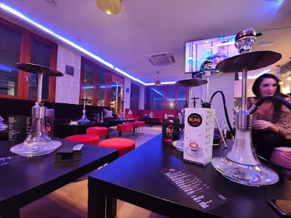 Blow Premium Shisha Lounge Granada Bar con narguiles