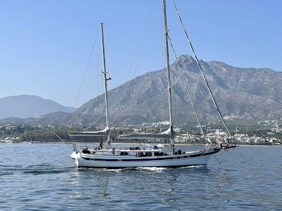 Boat Banus Servicio de alquiler de embarcaciones