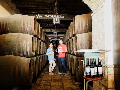 fotografía  Bodegas Portales Pérez Bodega en Sanlúcar de Barrameda