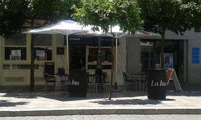 fotografía  CALIDADENBOCA-VERMUTERIA DUQUE DIANO Vinoteca en Jerez de la Frontera