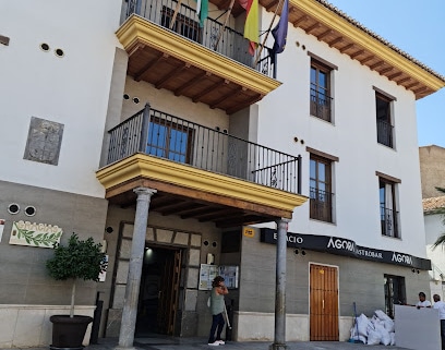 CASA PINTÁ Centro comunitario