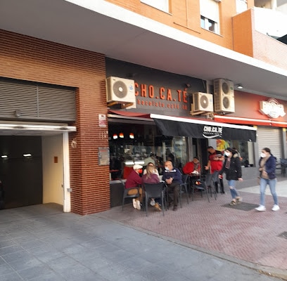 fotografía  CHO.CA.TE Cafetería en San Fernando