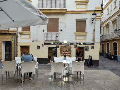 fotografía  Café San Felipe “Bar de Salvador “ Cafetería en Cádiz