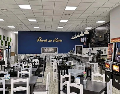 fotografía  Cafeteria - Bar Puente de Hierro ( No somos el club nautico ) Bar restaurante en San Fernando