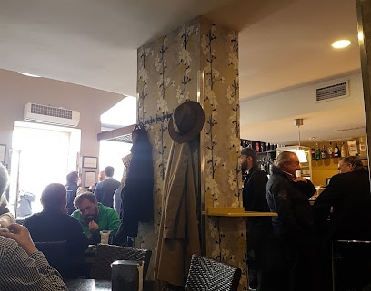 fotografía  Cafetería El Capirulo Cafetería en Cádiz