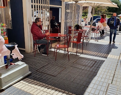 fotografía  Cafetería Y Bar Pim Pan Bar en Chiclana de la Frontera