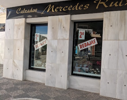 fotografía  Calzados Mercedes Ruiz Zapatería en Rota