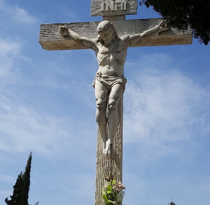 Cementerio Pinos Puente Parque