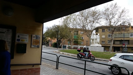 Centro Cívico Genil - Manuel Cano Oficinas del ayuntamiento