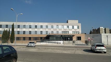 fotografía  Centro Civico Rosa Roige Centro de bienestar social en Jerez de la Frontera