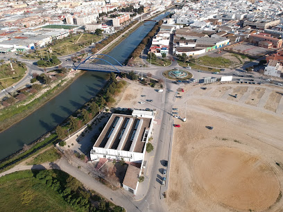 fotografía  Centro Periférico de Especialidades "La Longuera" Centro de salud en Chiclana de la Frontera