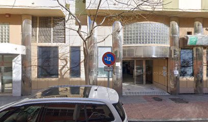 fotografía  Centro de Salud Puerta Tierra Centro de salud en Cádiz