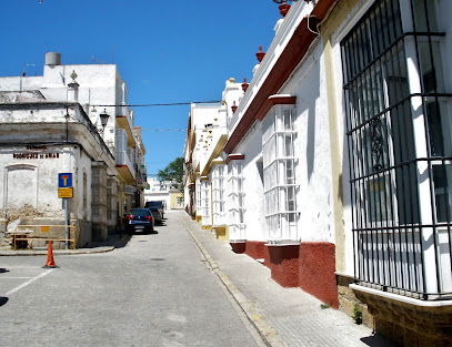 fotografía  Centro de Salud Rodríguez Arias Centro de salud en San Fernando