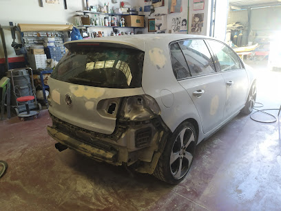 fotografía  Chapa y Pintura Hnos CANO Taller de reparación de automóviles en Los Barrios