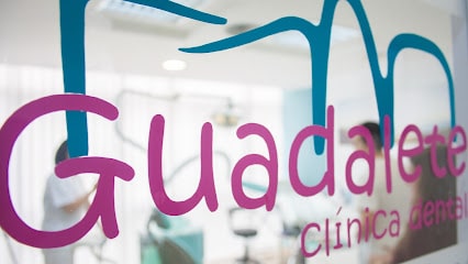 fotografía  Clínica Dental Guadalete Dentista en El Puerto de Sta María