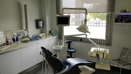 fotografía  Clínica Mora Dental Vistahermosa Clínica dental en El Puerto de Sta María