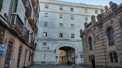 fotografía  Clínica San Rafael Hospital general en Cádiz