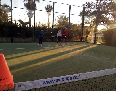 fotografía  Club de Tenis Puerto Real Pista de tenis en Puerto Real