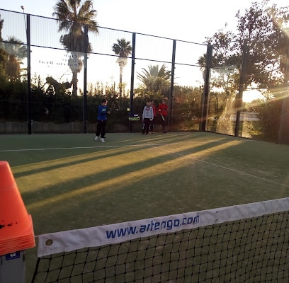 fotografía  Club de Tenis Puerto Real Pista de tenis en Puerto Real