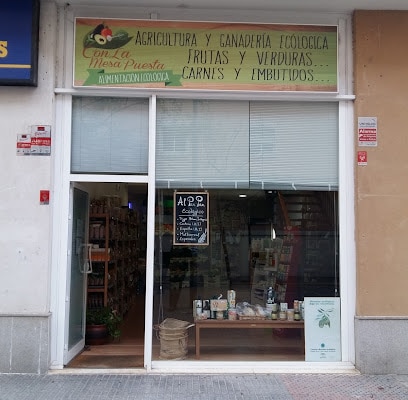 fotografía  Con la Mesa Puesta Productos ecológicos Tienda de alimentos orgánicos en Cádiz