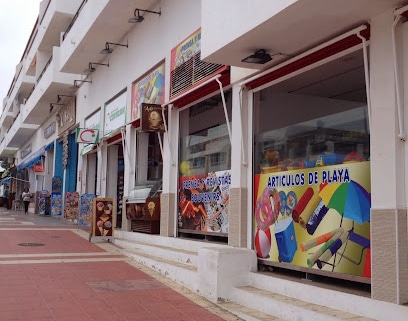 fotografía  Covirán 1 pista Supermercado en Chiclana de la Frontera