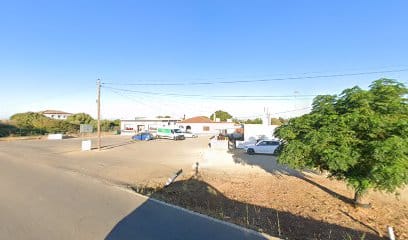 fotografía  Covirán hermanos mendoza Supermercado en Conil de la Frontera