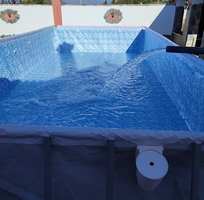 fotografía  Cubas de agua Cañonete Servicio de transporte de mercancías en Chiclana de la Frontera