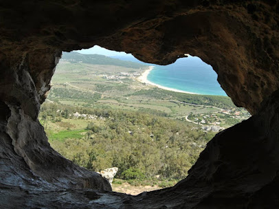 fotografía  Cueva del Moro Atracción turística en Playa de Bolonia