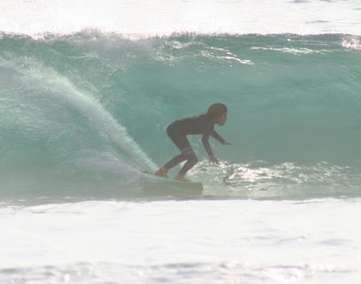 fotografía  Cutback Escuela Técnica Escuela de surf en Conil de la Frontera