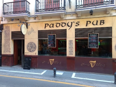 Daly&apos;s (formerly Paddy&apos;s Pub) Pub irlandés