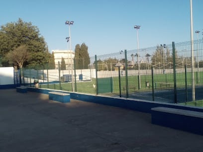 fotografía  Delegación Municipal de deportes - Polideportivo Municipal Santa Ana Polideportivo en Chiclana de la Frontera