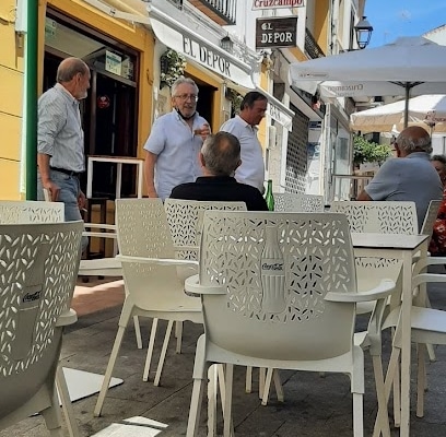 fotografía  Deportivo Restaurante en San Roque