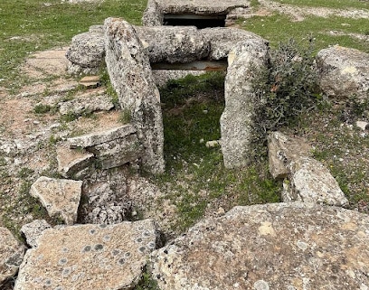 fotografía  Dólmenes de los Tomillos Atracción turística en Alcalá del Valle