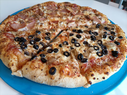 fotografía  Domino&apos;s Pizza Pizzería en Sanlúcar de Barrameda