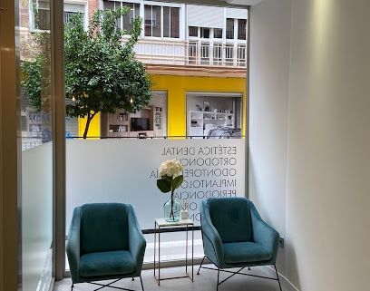 Dra Teresa Palomares Muriana Clínica dental