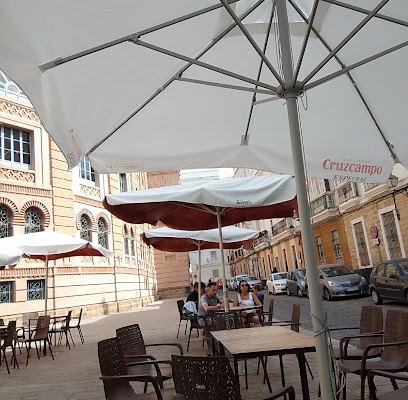 fotografía  Ducal Bar restaurante en Cádiz