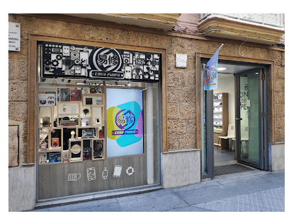 fotografía Easy Phone Cádiz | Servicio técnico y tecnología Tienda de reparación de teléfonos móviles en Cádiz
